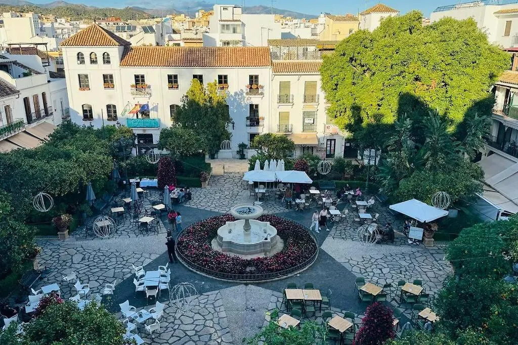 Room City Estepona Castillo